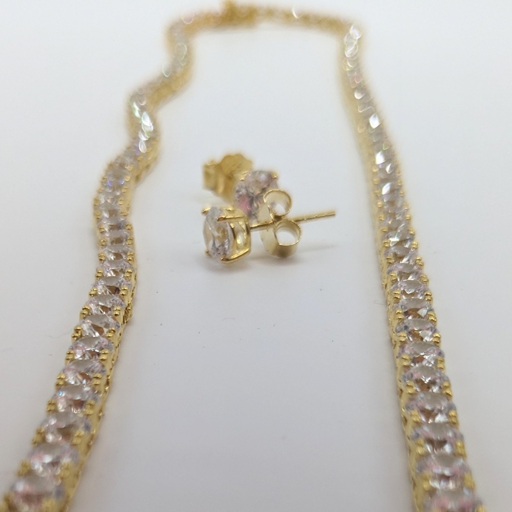 SALE PRICED!  18k, Necklace, Bracelet & Earrings, Cubic Zirconia, 18k, 925 - Picture 6 of 14